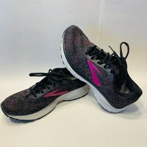 Brooks Anthem 2 women’s sneakers black and pink size 9